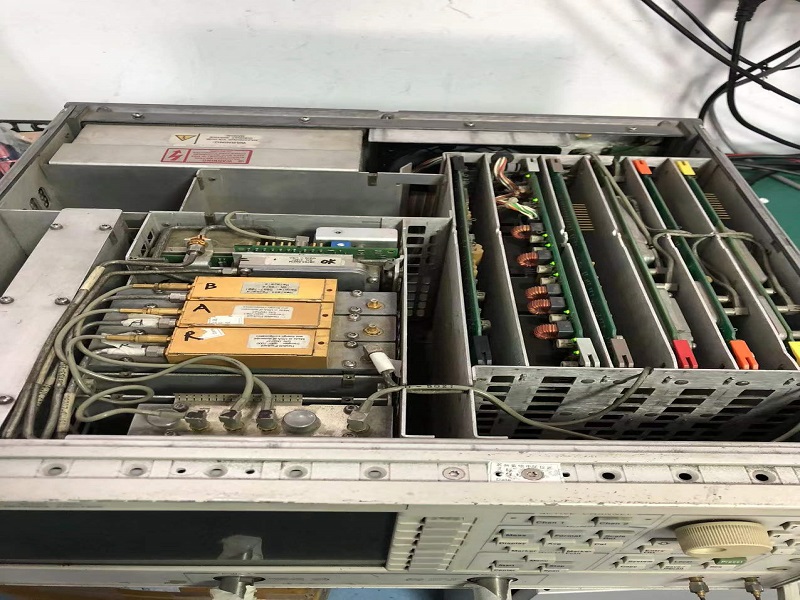 623a8de88c060.jpg 8753ES.jpg