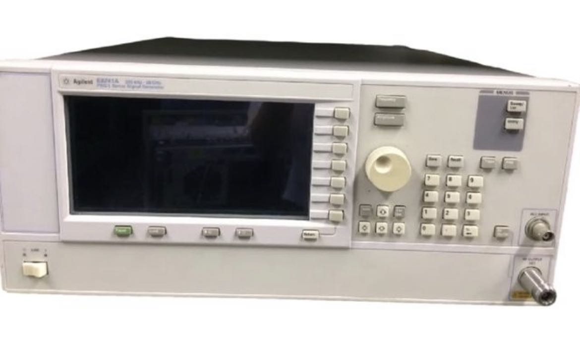 6260aa76916f7.jpg E8241A信號發(fā)生器.jpg