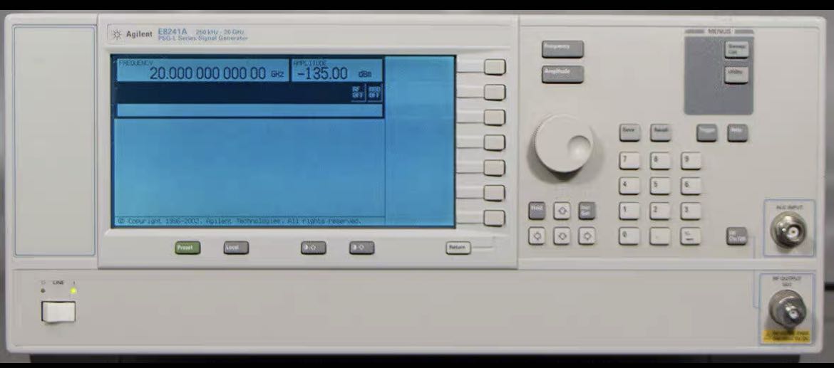 6260ec57bfb98.jpg E8241A信號源.jpg