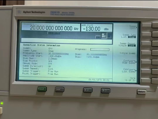 62eb7bef11bba.png 信號源E8267D 2.png