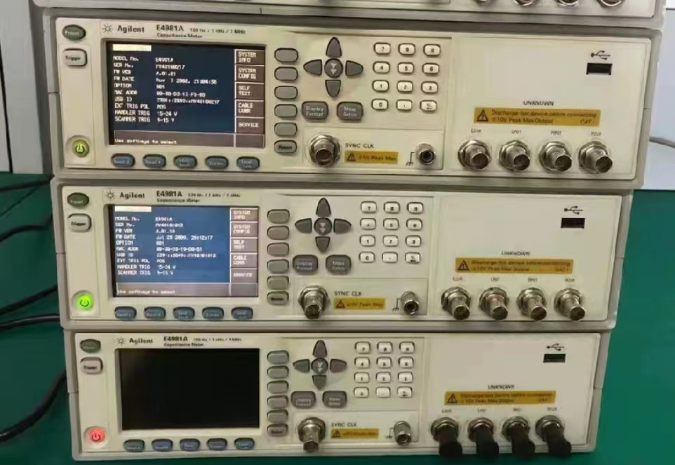 6333d6e7329d6.png LCR E4981A 1.png