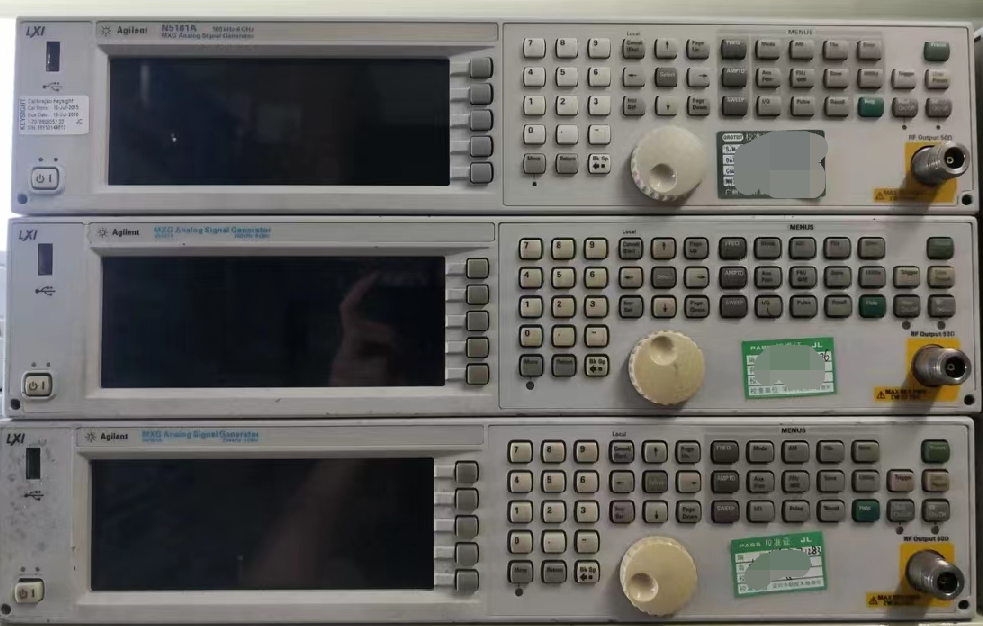 635259fb085a2.png 信號源N5181A 8.png