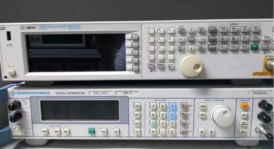 64d585953048b.png 信號源SMR20 4.png